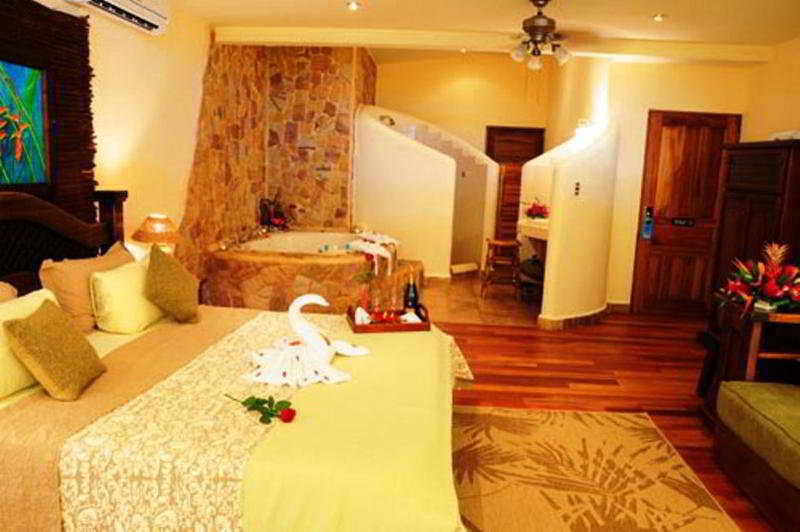 Issimo Suites Boutique Hotel & Spa - Adults Only Manuel Antonio Eksteriør bilde