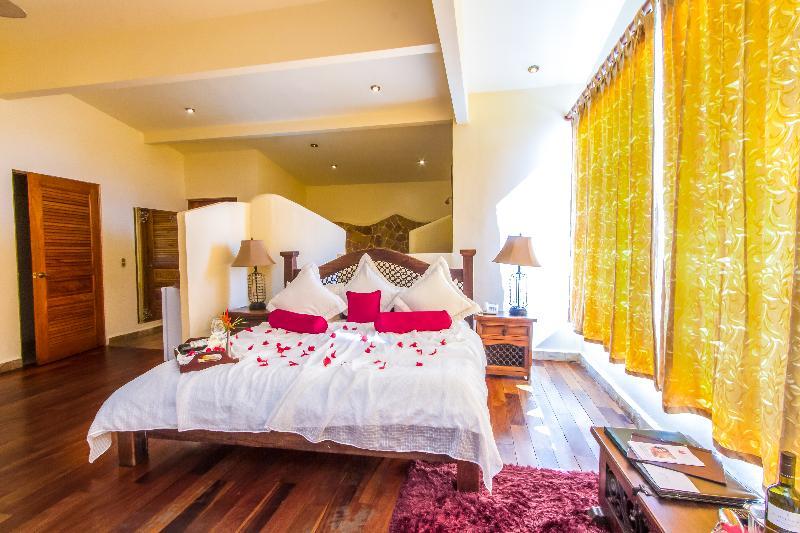 Issimo Suites Boutique Hotel & Spa - Adults Only Manuel Antonio Eksteriør bilde