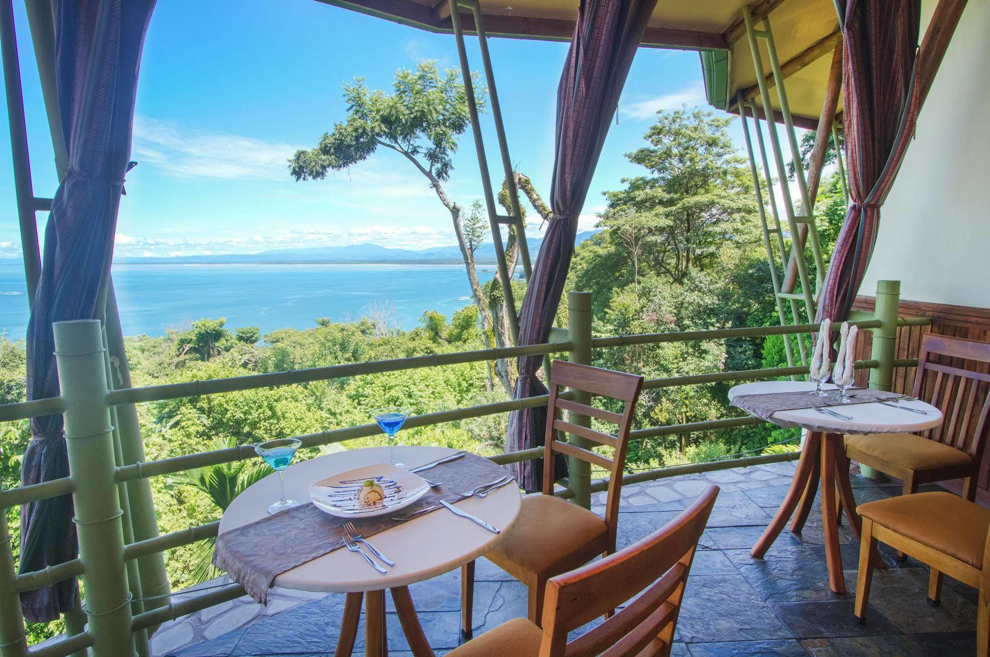 Issimo Suites Boutique Hotel & Spa - Adults Only Manuel Antonio Eksteriør bilde