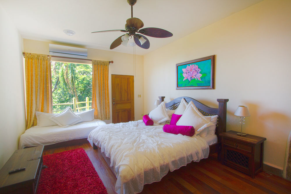 Issimo Suites Boutique Hotel & Spa - Adults Only Manuel Antonio Eksteriør bilde